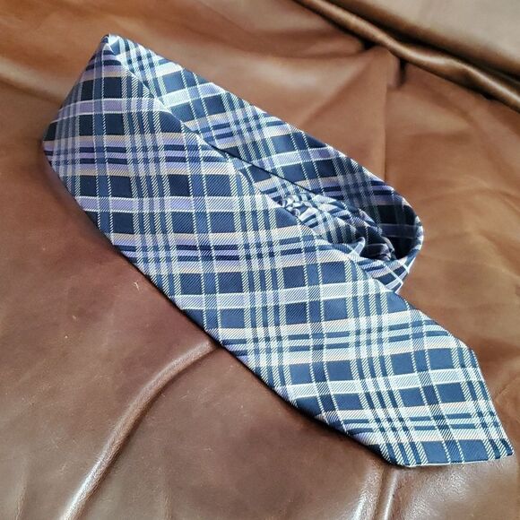 Hart Schaffner Marx | Silk Plaid Tie - Picture 6 of 6